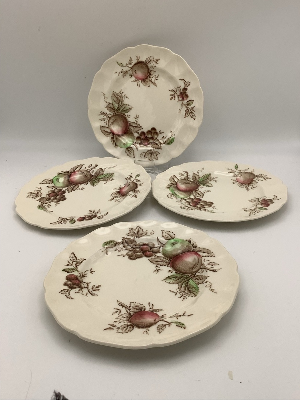 Vintage Johnson Brothers Harvest Time Scalloped Small Plates - Set of 4